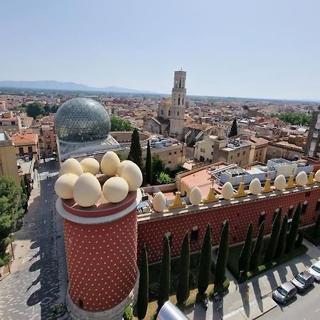 Atico Frente Al Museo Dali Leilighet Figueres  Eksteriør bilde