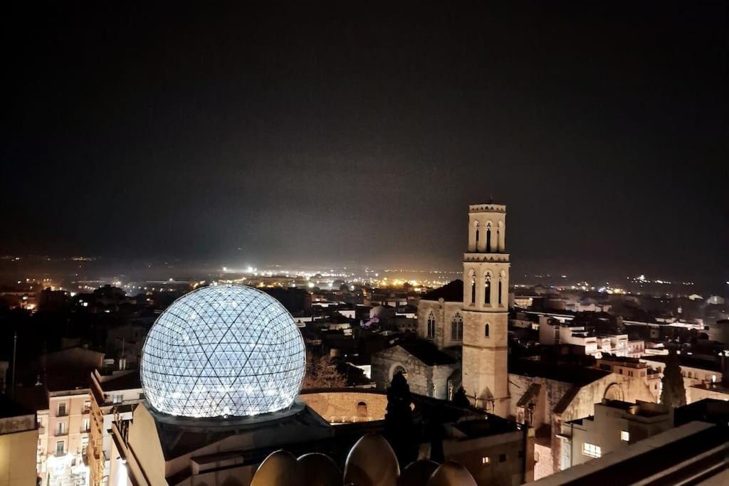 Atico Frente Al Museo Dali Leilighet Figueres  Eksteriør bilde